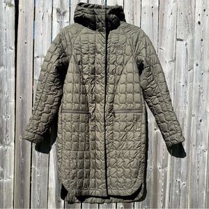 North Face thermoball women’s coat XS